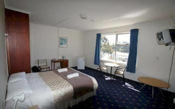 The Wharf 3* Wynyard